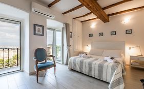 Karalis Relais Appartamento privato con Jacuzzi